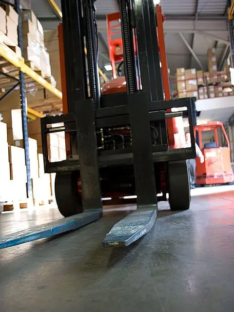 Adaption's Logistics Cloud Suite Adaption's warehouse management systeem optimaliseerd uw logistieke processen