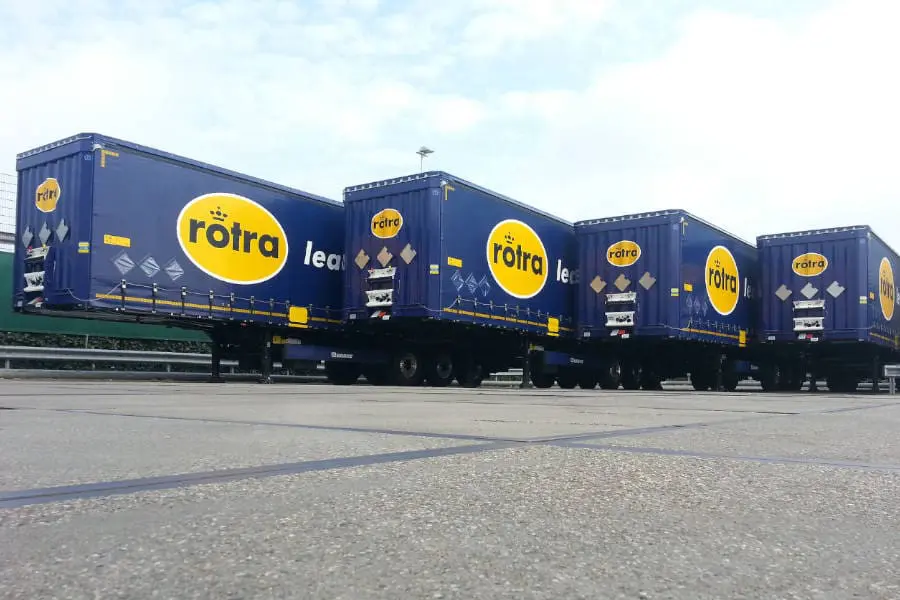 rotra Vrachtwagens van het logistieke bedrijf Rotra