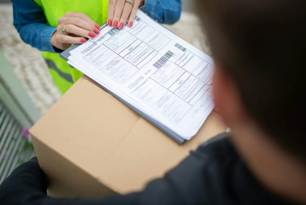 Het Forwarding Management Systeem van Adaption verwerkt eenvoudig douanedocumenten