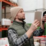 Bij Adaption bieden we flexibele WMS-, TMS- en FMS-oplossingen die aansluiten op de behoeften van diverse logistieke sectoren.